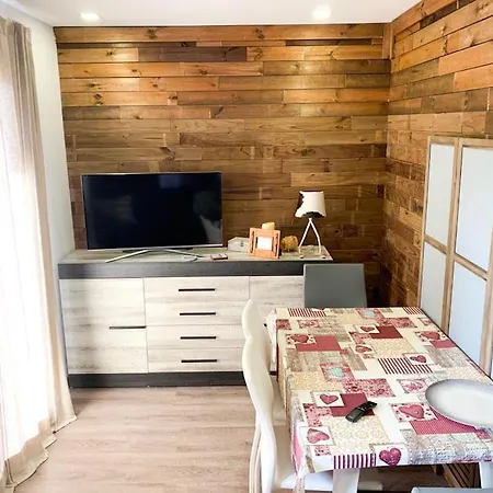 - Admite Mascotas - * Formigal