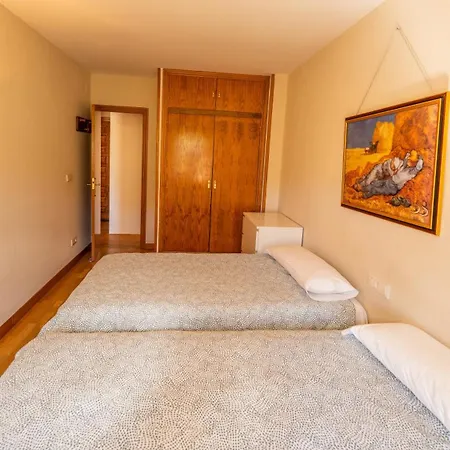 Apartamento - Admite Mascotas -