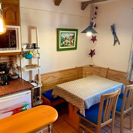 Apartment - Admite Mascotas - *