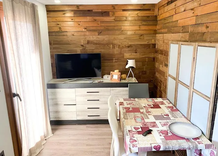 - Admite Mascotas - * Formigal