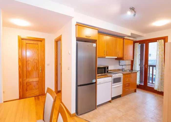 - Admite Mascotas - * Formigal